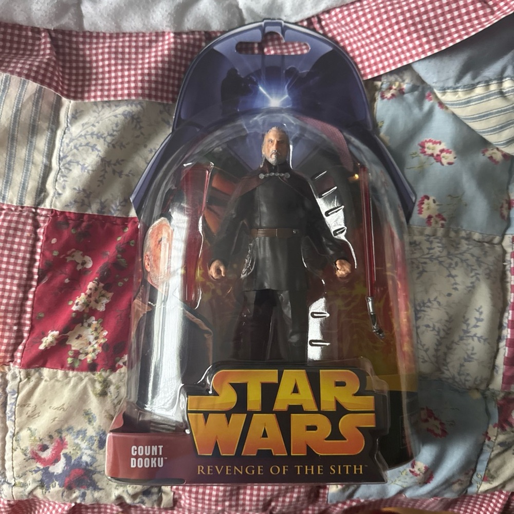 Star Wars Count Dooku Figure